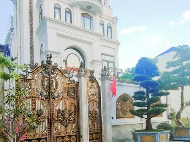 Biệt Thự bán tại Thủ Đức, Hồ Chí Minh