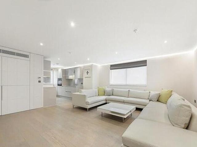 House for sale in City of London, Greater London