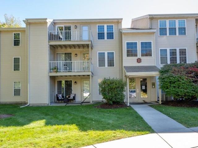 Condo for sale in Natick, Middlesex County