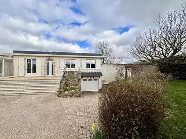 Maison vente à Sens, Perceneige