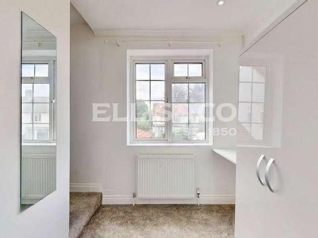 Apartment for rent in London Borough of Ealing, Greater London