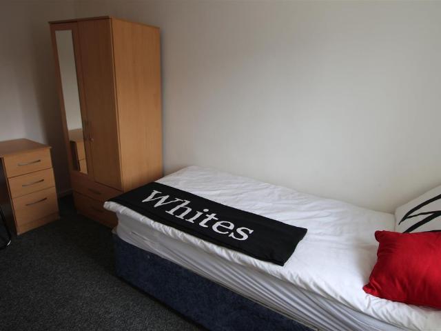 Room for rent in Northampton, Northamptonshire