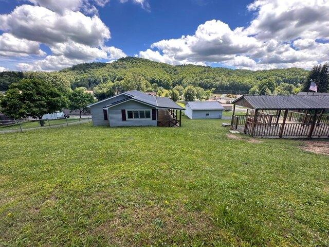 House for sale in Sophia, West Virginia