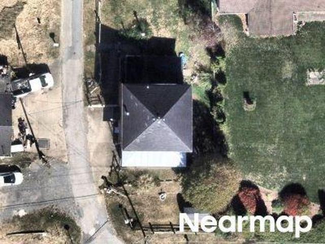 House for sale in Clarksburg, West Virginia