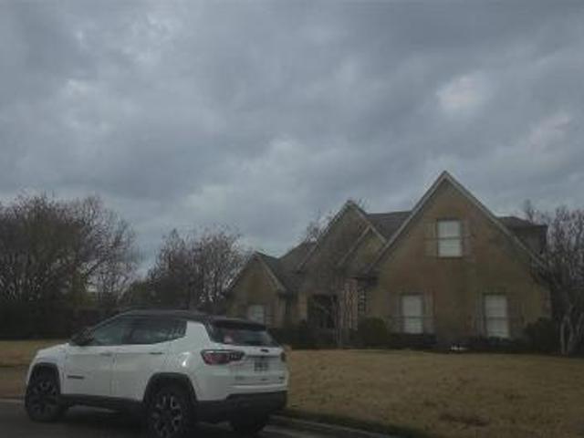House for sale in Southaven, Mississippi