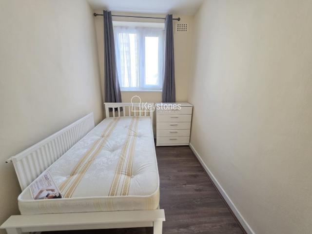 House for rent in London Borough of Tower Hamlets, Greater London