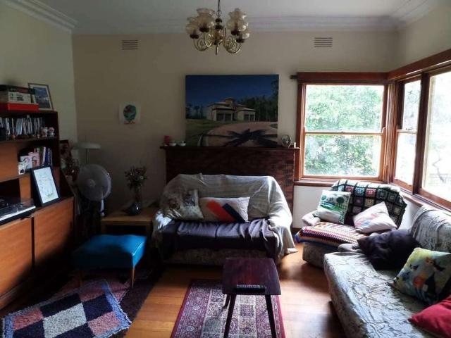 Room for rent in Camerons Creek, Victoria
