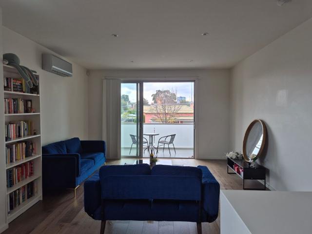 Room for rent in Camerons Creek, Victoria