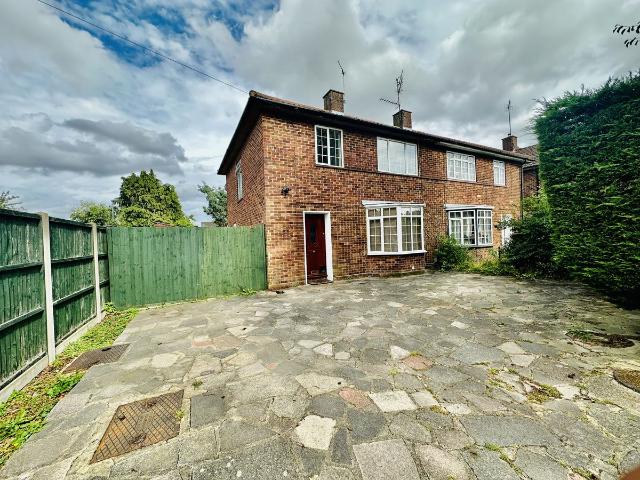 House for rent in Elstree and Borehamwood, Borehamwood