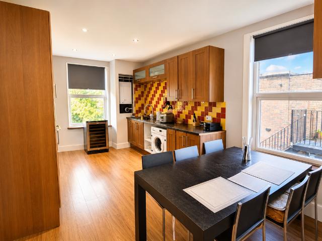 Apartment for rent in London Borough of Hounslow, Spring Grove