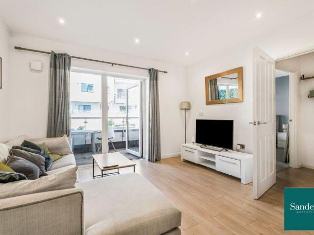 Apartment for rent in Higham Hill, Greater London