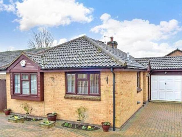 House for sale in Chatham Docks, Chatham