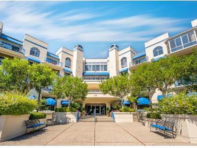 Condo for sale in San Rafael
