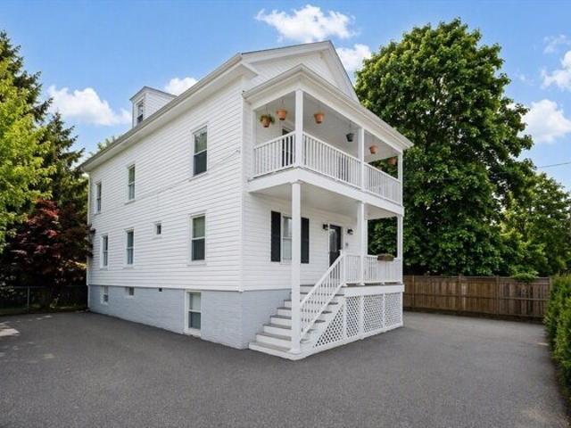 Condo for sale in Swampscott, Massachusetts