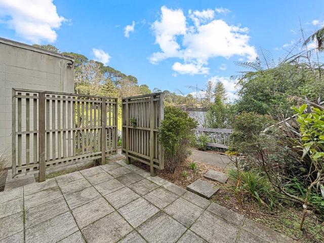 Apartment for rent in Paekākā, Wellington