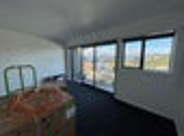 Apartment for rent in Paekākā, Wellington