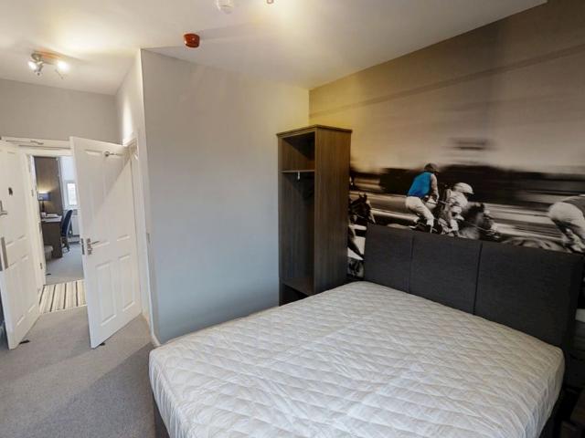 House for rent in City Centre, Wheatley