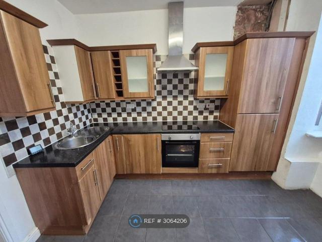 House for rent in Farnworth, Bolton