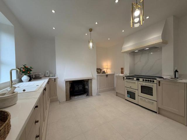 House for rent in Bardsey, West Yorkshire