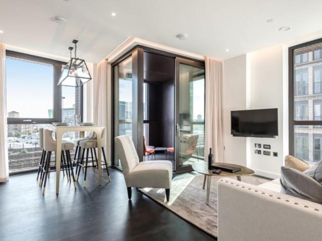 Apartment for rent in Nine Elms, Greater London