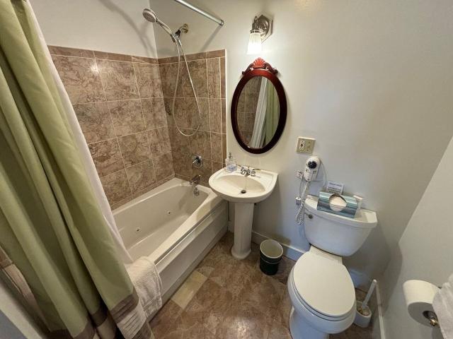 Apartment for rent in Berkshire, Massachusetts