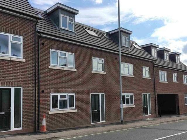 House for rent in Fallings Park, Park Village