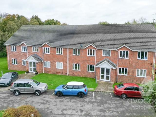 Apartment for rent in Blackwater and Hawley, Hart