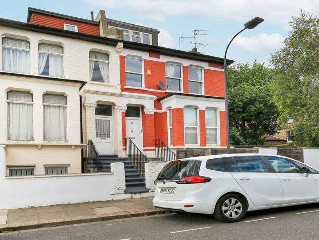 Apartment for rent in London Borough of Hammersmith and Fulham, Greater London