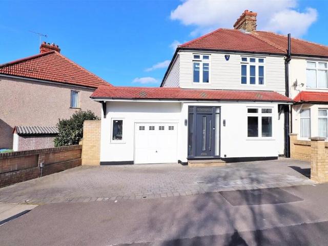 House for rent in Plumstead, Greater London