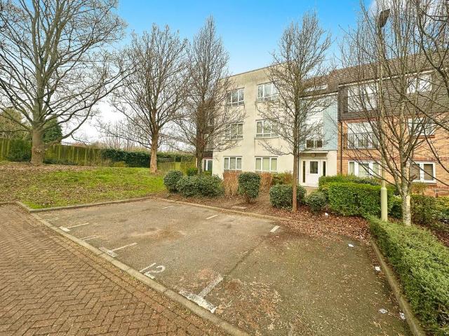 Apartment for rent in Slough