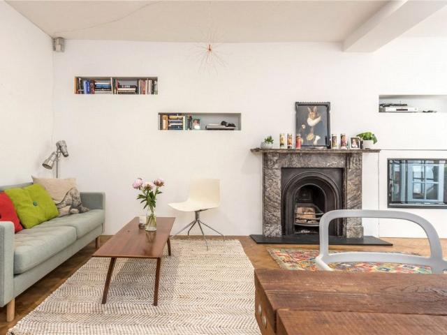 Apartment for rent in Barnsbury, Greater London