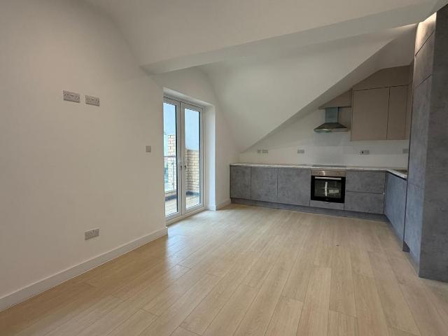 Apartment for rent in London Borough of Croydon, Greater London