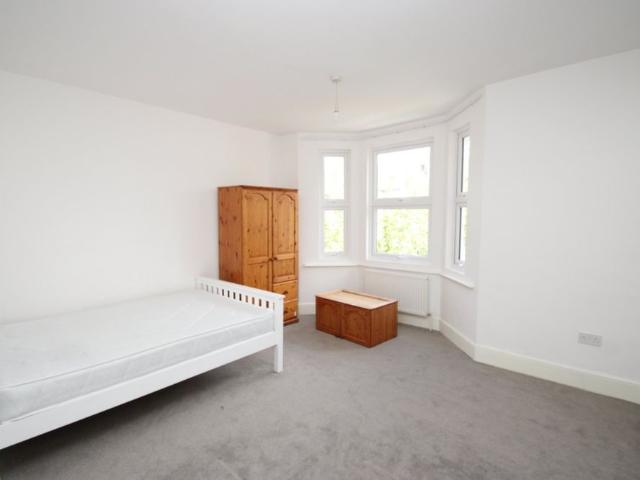 House for rent in Croydon, Broad Green