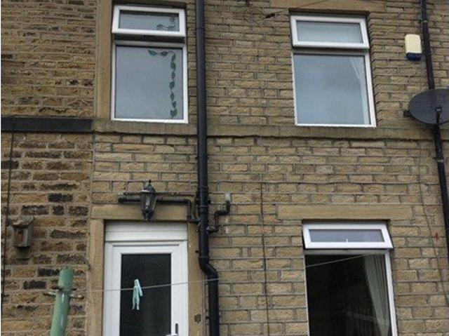 House for rent in Milnsbridge, West Yorkshire