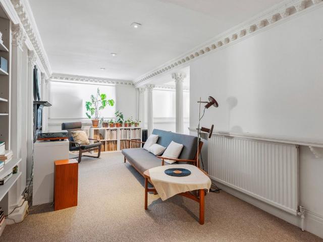 Apartment for rent in Barnsbury, Greater London