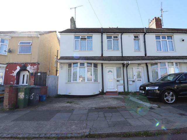 Apartment for rent in Spring Park, Luton