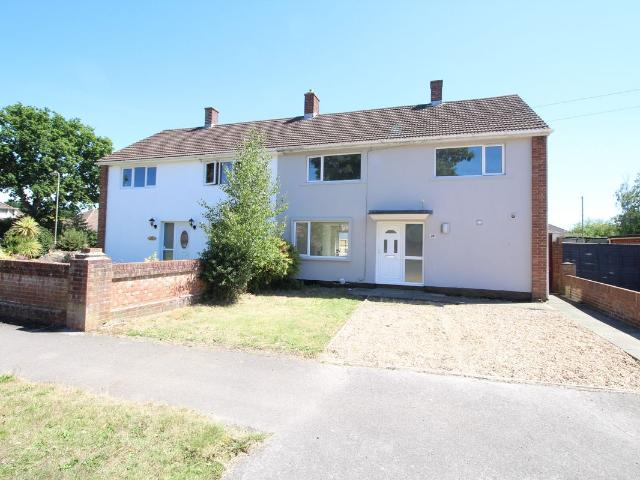 House for rent in Hill Park, Fareham