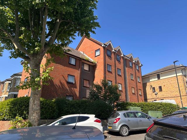 Studio for rent in West Norwood, Greater London