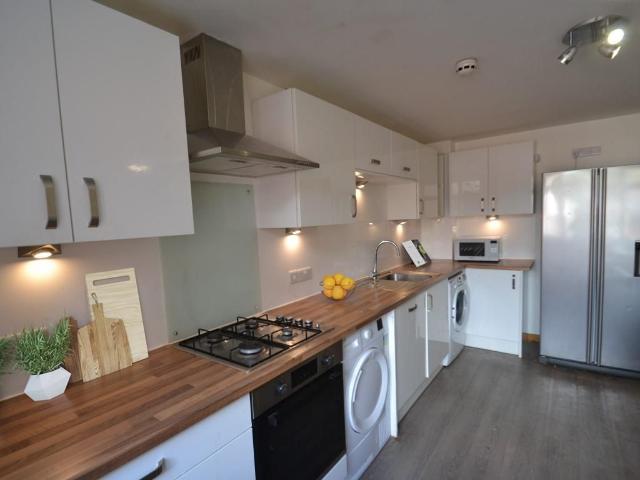 House for rent in Newtown, Exeter