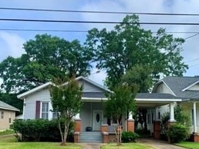 House for sale in Alexandria