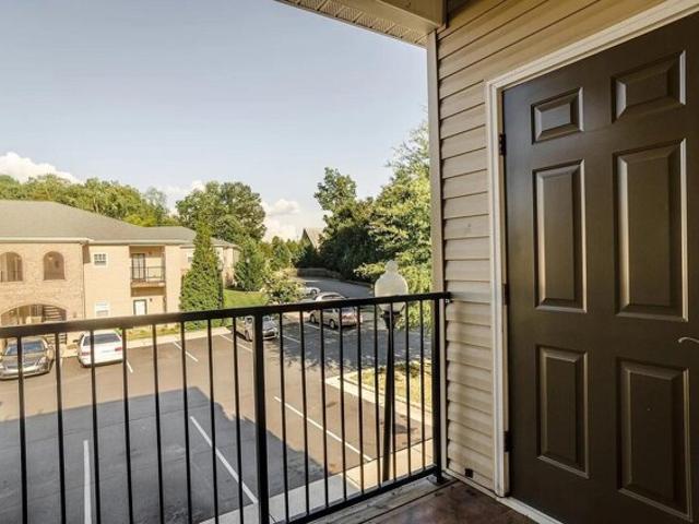 Apartment for sale in Greensboro Apartment for sale in Greensboro