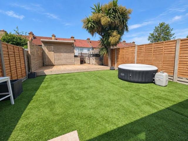 House for rent in London Borough of Croydon, Greater London