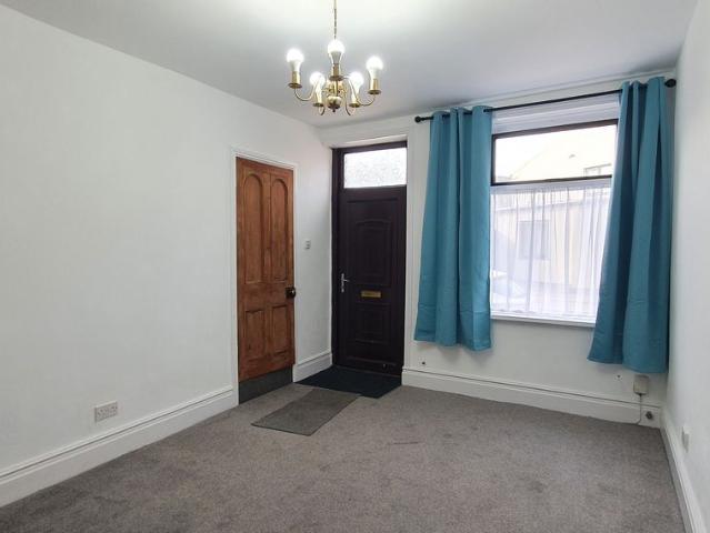 House for rent in Queensbury, West Yorkshire