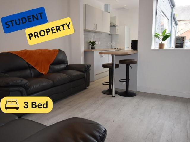 House for rent in Stoke, Stoke-on-Trent