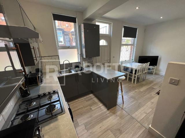 House for rent in Hyde Park, West Yorkshire