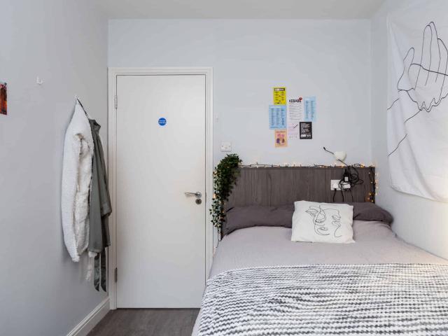 Apartment for rent in Hyde Park, West Yorkshire