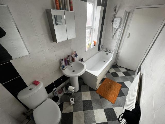 House for rent in Leeds, Hyde Park