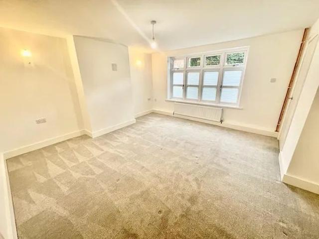 House for rent in Clifton, Haddon
