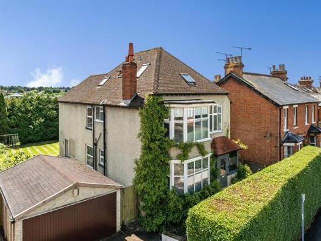 House for sale in Hale, Waverley