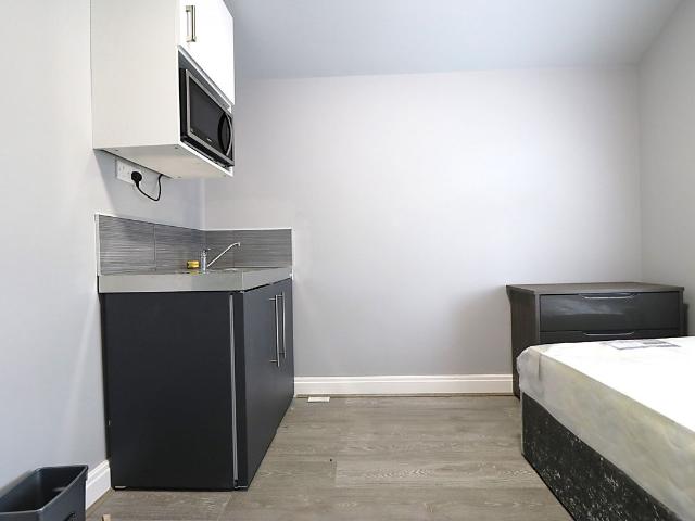 Room for rent in London Borough of Redbridge, Greater London